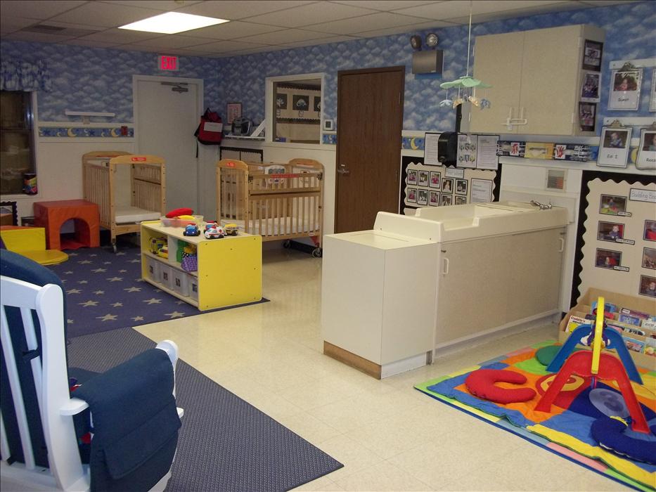 West Linn KinderCare Infant Classroom